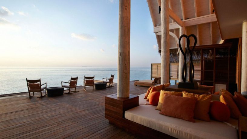 Beach View Anantara Kihavah Villas