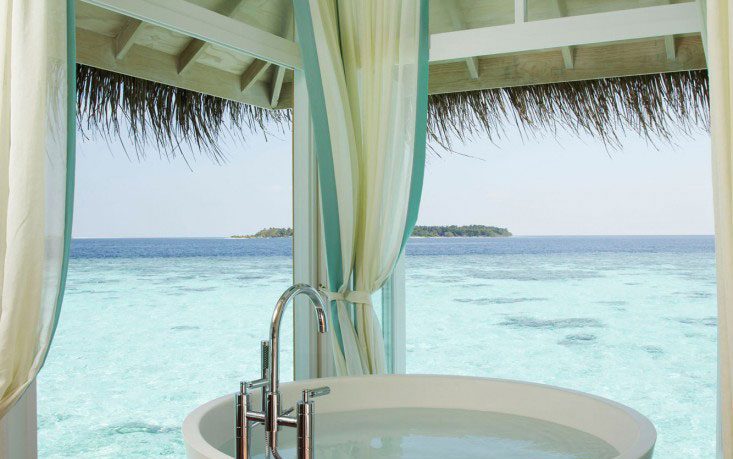 Cool Bathubs Anantara Kihavah Villas