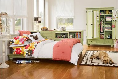 Glamours Teen Bedroom