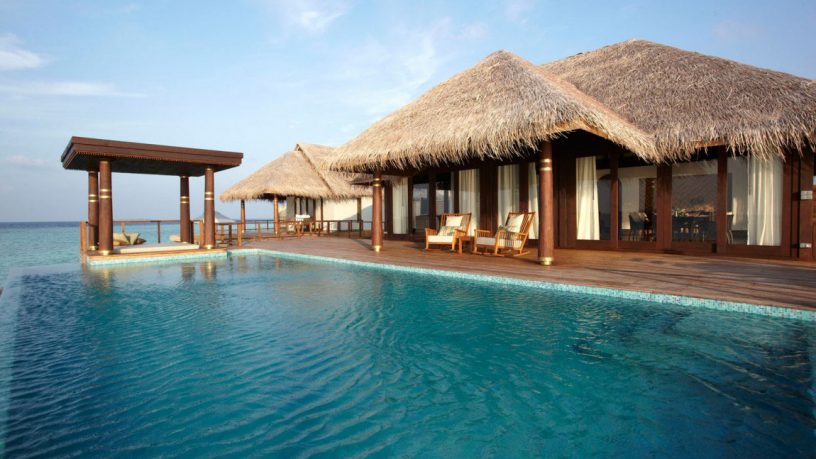 Medium Villa with Pool Anantara Kihavah Villas