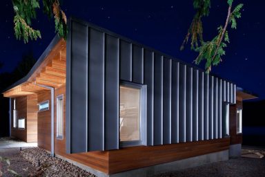 Side Wall Use of Plate Shuswap Cabin by Splyce Design