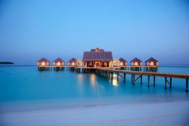Terrific Beach View Anantara Kihavah Villas