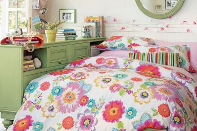 Awesom and Beautiful Dorm Room 2011