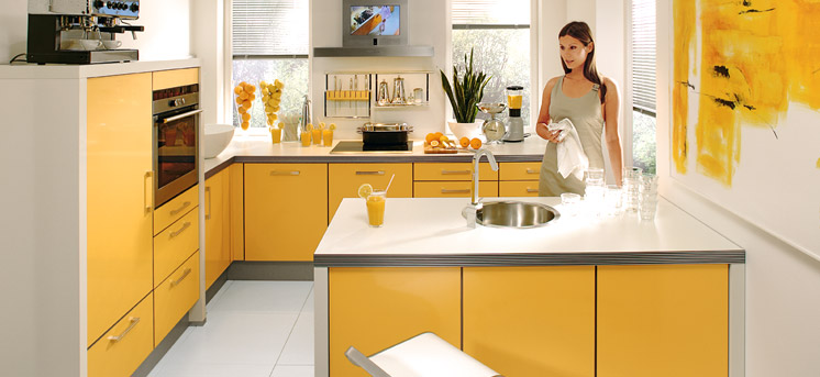 Contemporary Yellow Kitchen Decoration
