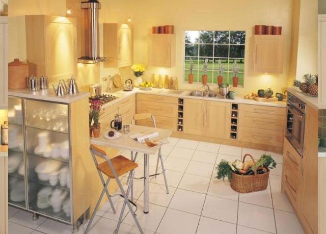 Exeter Yellow Kitchen Decoration Ideas