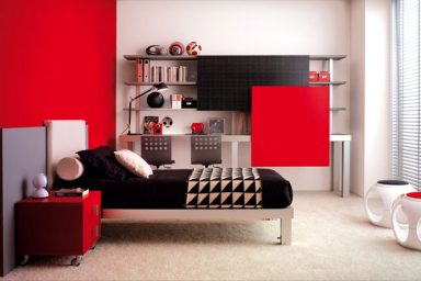 Red Wall with White Rugs Teen Room By Tumide