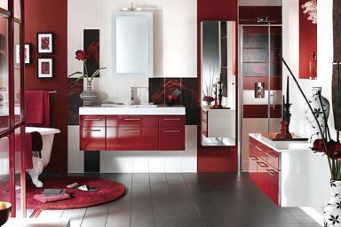 Smart Bathroom Decor with Red Rugs from Delpha