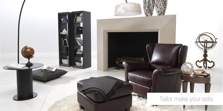 Antique Living Room with Luxury Leather Sofas