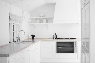 Beautiful Small Kitchen White Color Ideas