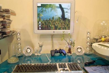 Computer Setup for Kids Room