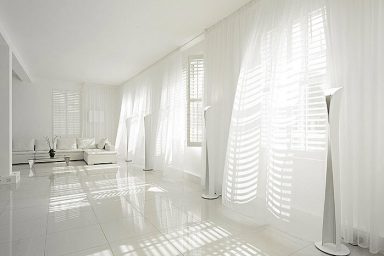 Cool White Room flowing Curtains Decor