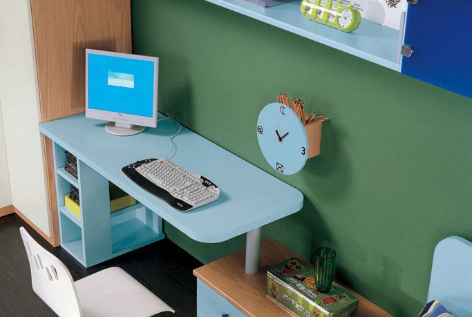 Fancy Computer Desk for Teen