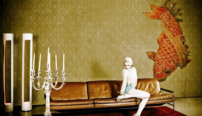 Gio Pagani Vintage Japanese Goldfish Wallpaper Design