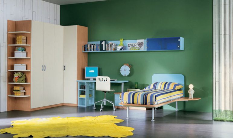 Green Color Bedroom for Childern 2011