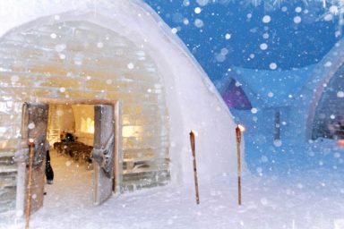Hotel de Glace Pavilion