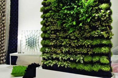 Mobile Green Wall Decoration