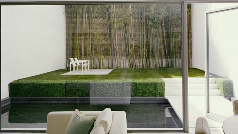 Sliding Doors Urban Garden Design