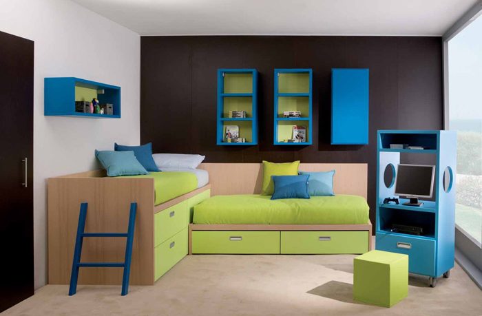 Awesome Kids Room with Hanging Book Shelves and Blue Computer Desk