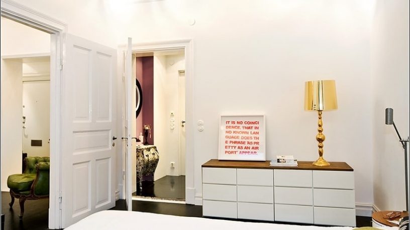 Luxury Gilded Lamp in the White Bedroom Ideas