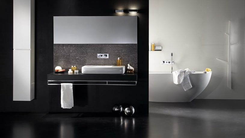 Minimalistic White Bathtub in Black Bathroom Design Inspirations