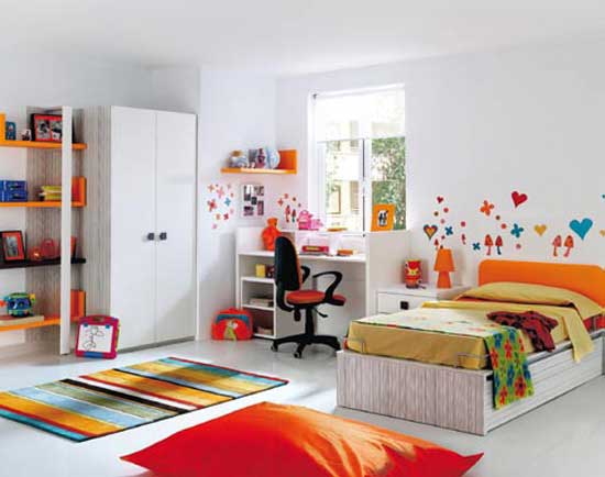 White Bedroom Design for Kids