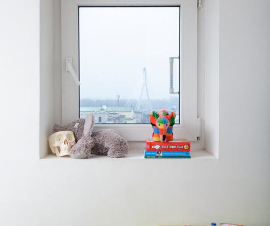 Cheerful Window Apartment Design Inspirations