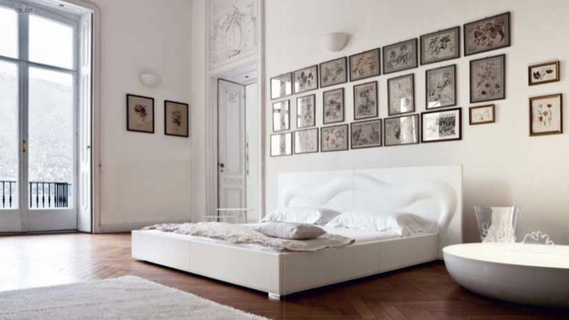 Luxury and Minimalist White Bedroom
