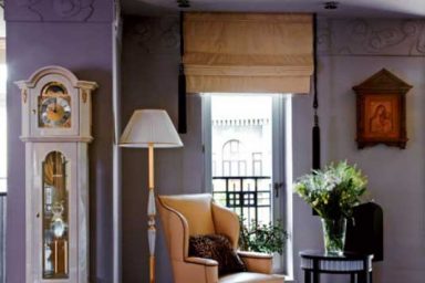 Traditional and Luxury Living Room with White Stand Clock Decor