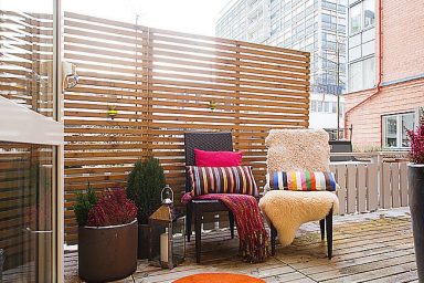 Cozy Balcony Apartment with City Vew