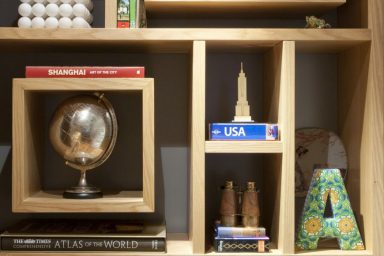 Creative Bookshelf Like Labirin Design