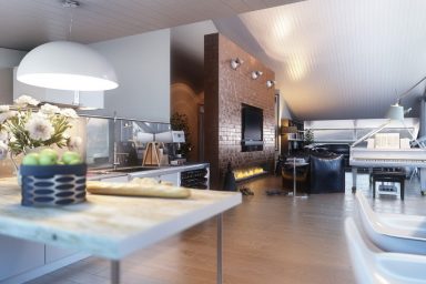 Creative Brick Wall Feature in Up Fireplace