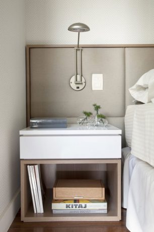 Mini Book Storage Beside Bed