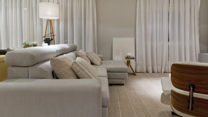 Modern Grey Sofa with Stripeed Pillow Decor