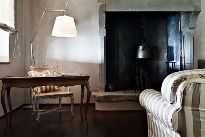 Modern Reading Lamp Design