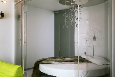 Unique Circular Glass Bedroom Inspirations