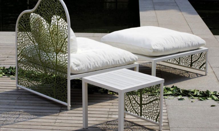 Unique Romantic Garden Furnitre Design
