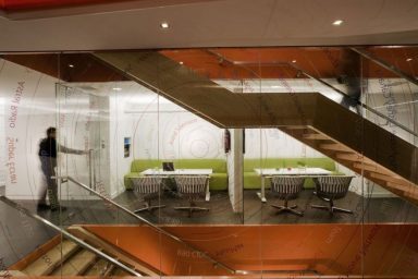 Glass Wall Office Spasce Ideas