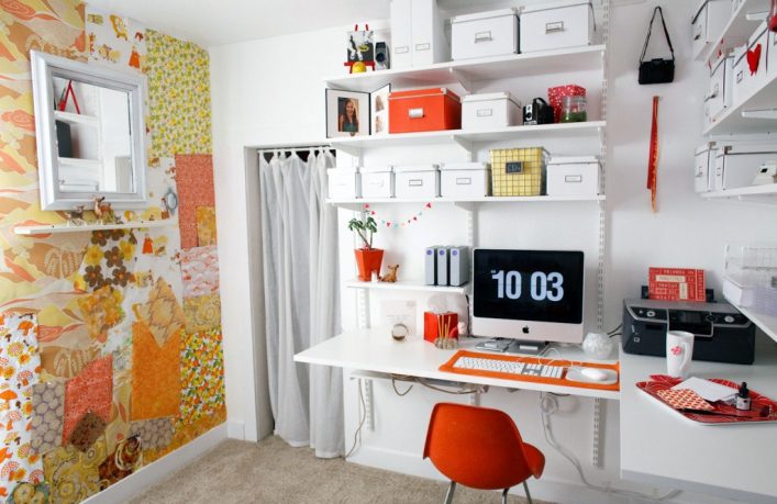 Creative Feature Wall Home Office Design