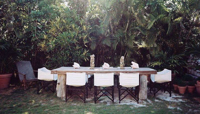 Rustic Outdoor Dinning Table Design