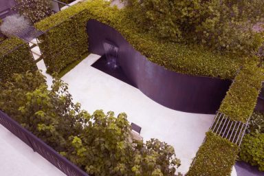 Water Feature Curved Garden Design Ideas