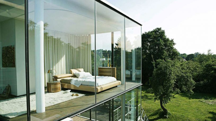 Modern Glass House with Bedroom Face