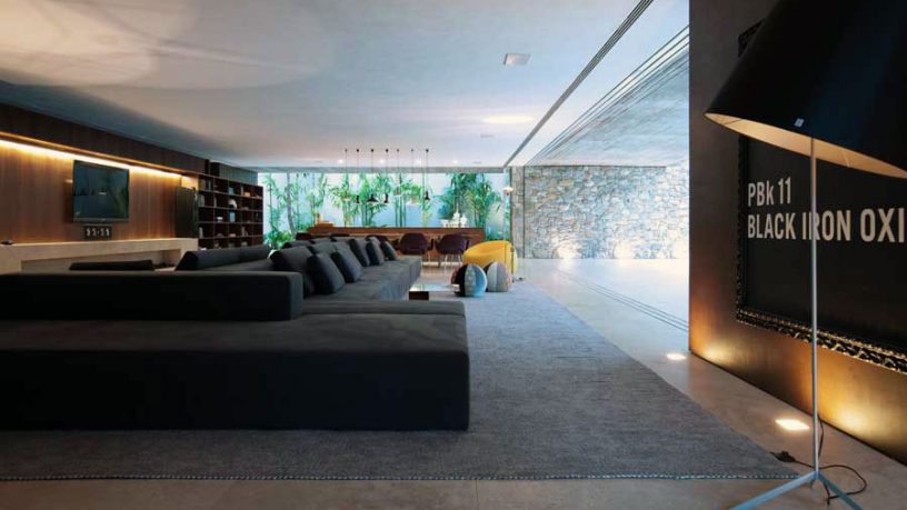 Modern Luxury Interior Brazilian House