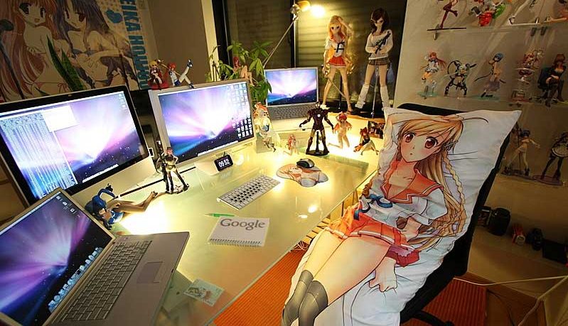 Mac Desk Design with Action Figure Collection