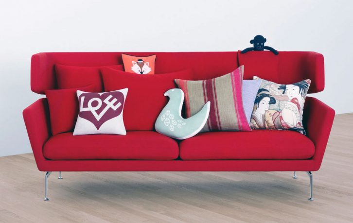 Minimalist Red sofa cushions Design with Japanese Pillow