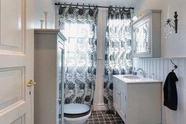 Minimalist Wet Room with Wet Color Ideas