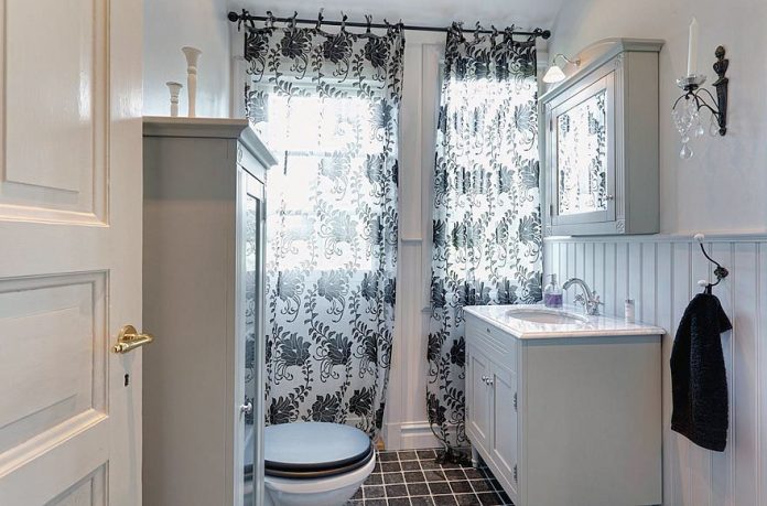 Minimalist Wet Room with Wet Color Ideas