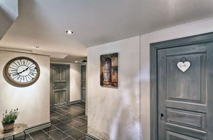 Roman Numeral Wall Clock Room Decor