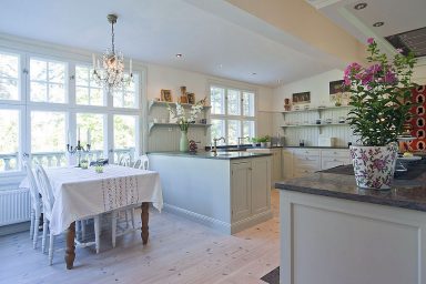 Small Dining Table on the Kitchen Ideas