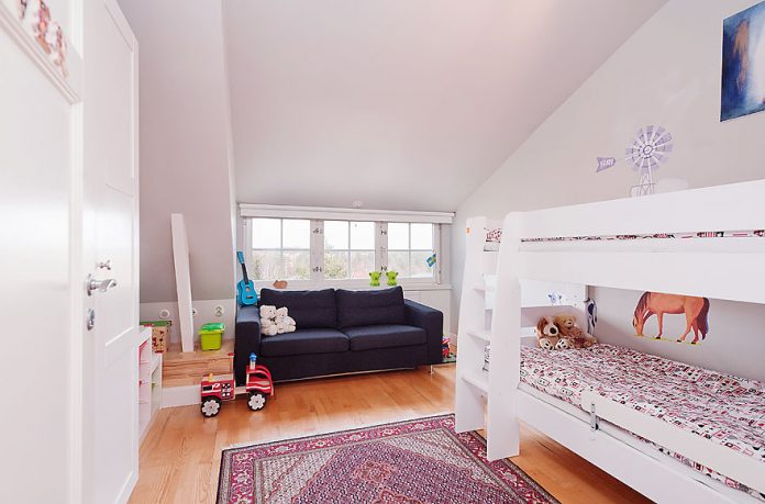 Kids Bedroom Design with Horse Wall Sticker