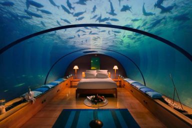 Dangerous Underwater Bedroom Design Ideas